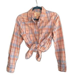 Levi’s checkered pearl snap button down shirt